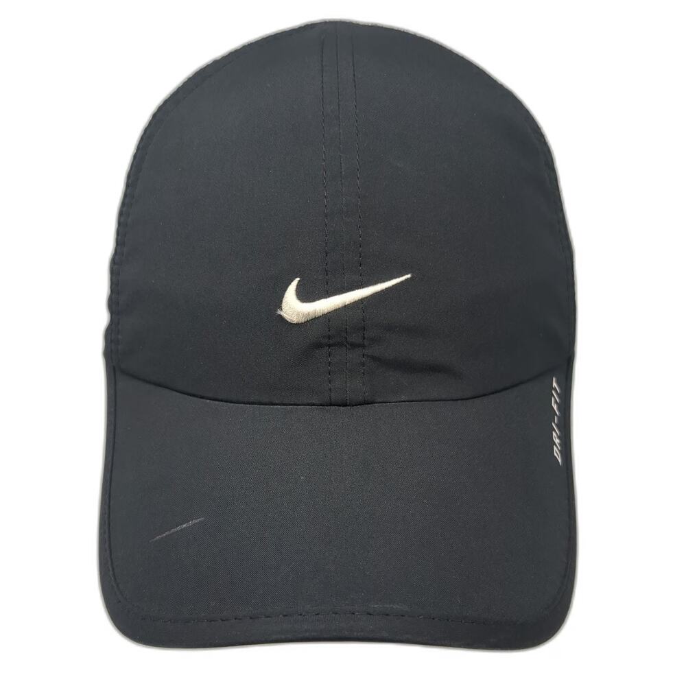 Nike Baseball Cap Black One Size Dri-Fit Featherlight Swoosh Logo Strapback Hat